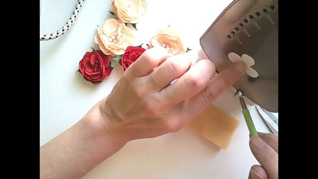 Яркий ободок с цветами из фоамирана. Мастер-класс. смотреть онлайн