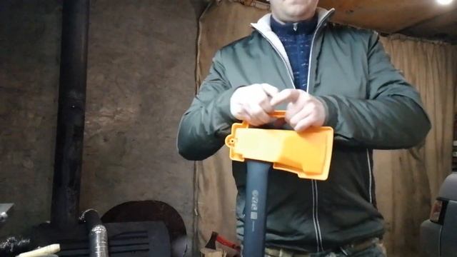 Топор - колун FISKARS X27 XXL(сделал себе подарок на новый год) смотреть онлайн