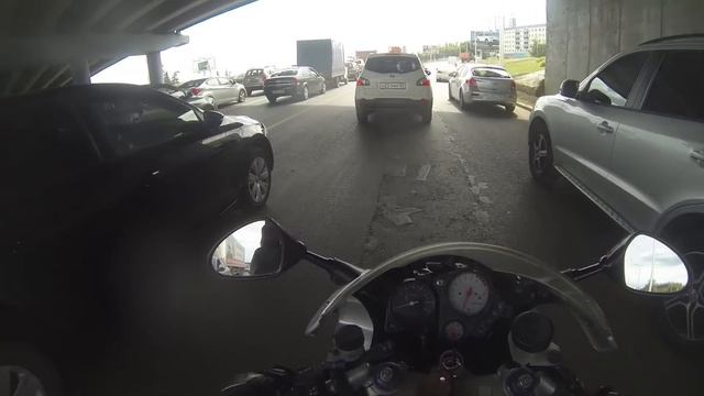 [Докатились!] Тест драйв Honda VTR 1000. на 2-х стульях не усидишь. смотреть онлайн