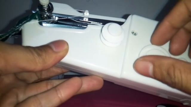 How to use The Handheld Sewing Machine | Handy Stitch Sewing Machine смотреть онлайн