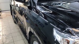 Какой плёнкой оклеить автомобиль? Максимальная защита автомобиля от сколов и царапин. Что с пленкой?