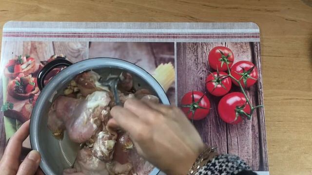 Куриные крылышки в духовке! Kuřecí křídla v troubě! Hühnerflügel im Ofen! Baked chicken wings! смотреть онлайн