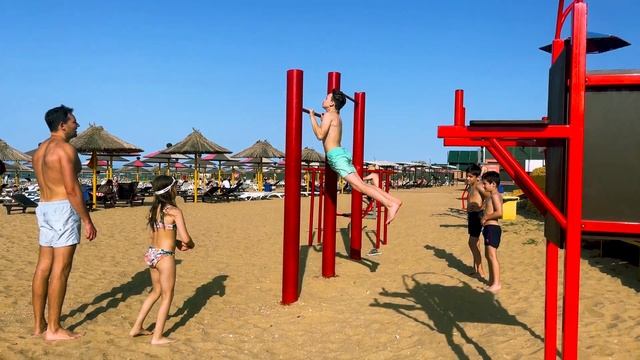 Джами на берегу Каспийского моря, июнь 2022 смотреть онлайн