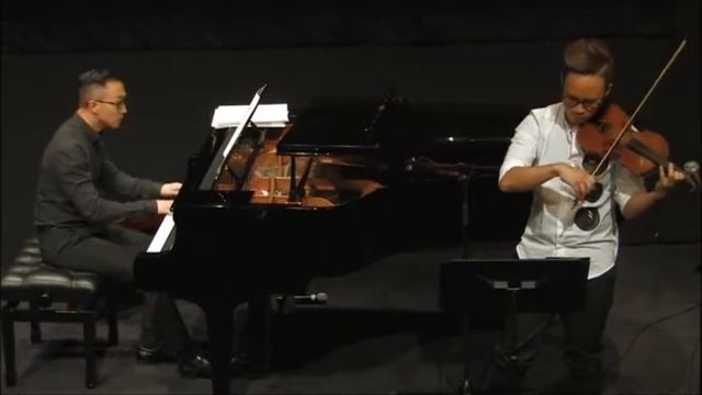 ABRSM Grade 3 A:2 Mozart - Polonaise: No. 4 from 12 Duos, K. 487, arr. Forbes смотреть онлайн