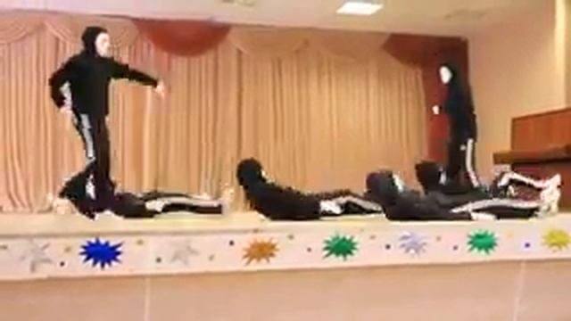 Клевый танец под крутую песню смотреть онлайн