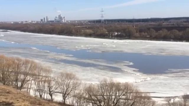 Ледоход на Оке в Коломне смотреть онлайн