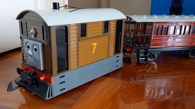 Bachmann Thomas Large Scale Henrietta release!!! смотреть онлайн