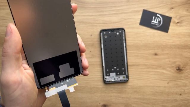 Ремонт Xiaomi Redmi Note 7 (m1901f7g), замена разбитого дисплейного модуля, разборка СЦ “UPservice” смотреть онлайн