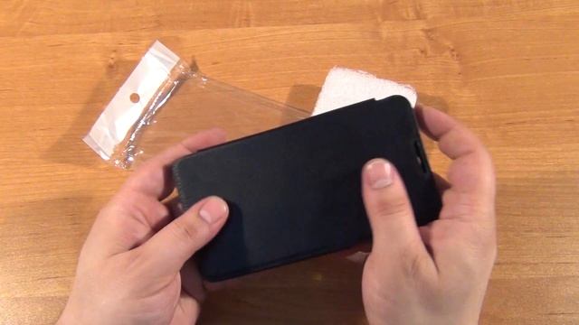 Чехол книжка Flip для Philips Xenium V387 UpCase боковой обзор смотреть онлайн