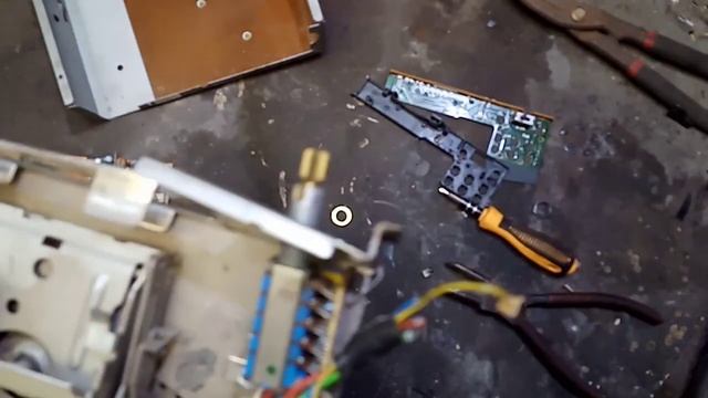 ПАЛЛАДИЙ В МАГНИТОЛЕ GRUNDIG 1802 VD смотреть онлайн