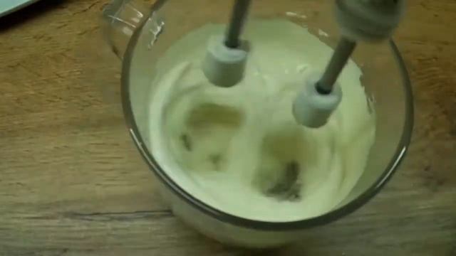 Майонез домашний. Приготовление майонеза с помощью миксера.