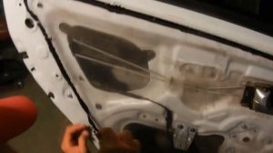 KIA Rio Sedan-разборка и снятие двери.Tutorial