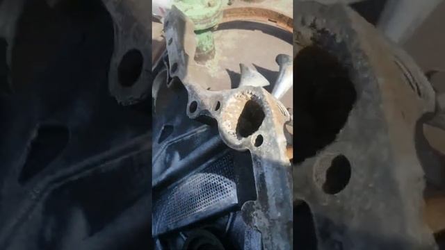 Попадает тосол в масло на Ямз 238, возможно из за этого смотреть онлайн