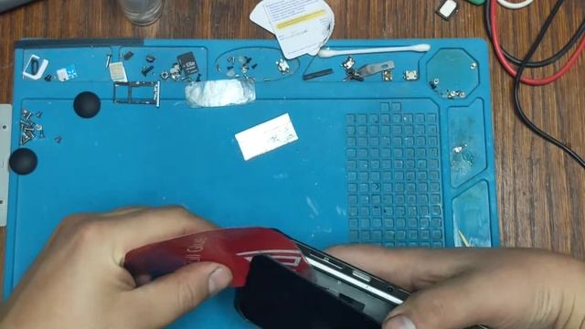 Doogee S68 pro- разборка (снятие дисплея) | Doogee S68 pro- disassembly (remove display) смотреть онлайн