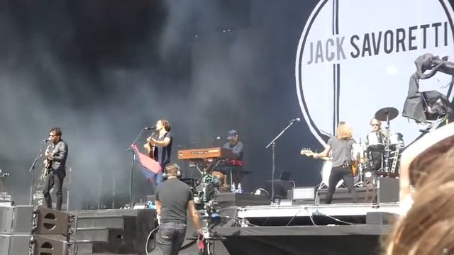 Jack Savoretti-When We Were Lovers-Live At V Festival-20/8/2017 смотреть онлайн