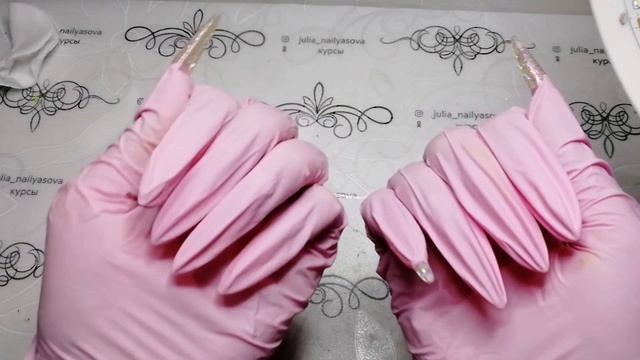 Снимаем и наращиваем ногти заново ! Треснули 3 родных ногтя! Спиливаю супер клей ! смотреть онлайн