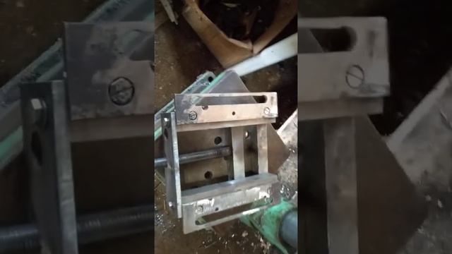 Тиски для сверлилки. смотреть онлайн