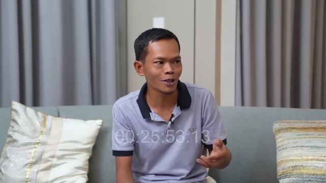 SAYA TUKANG BANGUNAN TANPA TANGAN!! смотреть онлайн