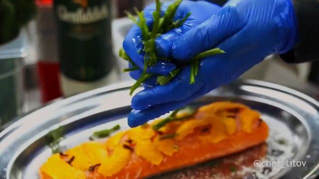 КАК СОЛИТЬ СЕМГУ? Быстрый рецепт МАЛОСОЛЬНОЙ СЕМГИ | Рецепты на Новый год (Архив 2020г) смотреть онлайн