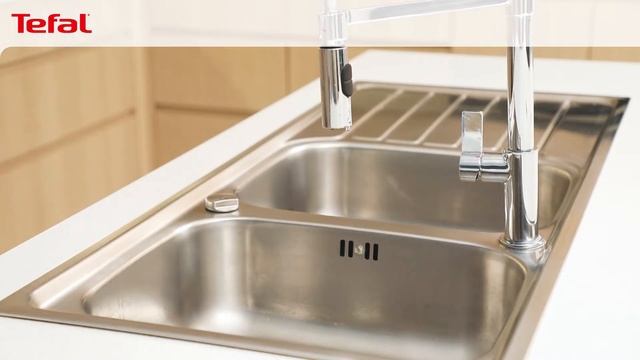 How To Fill The Tefal Pro Express Vision Steam Generator GV9820 With Water смотреть онлайн