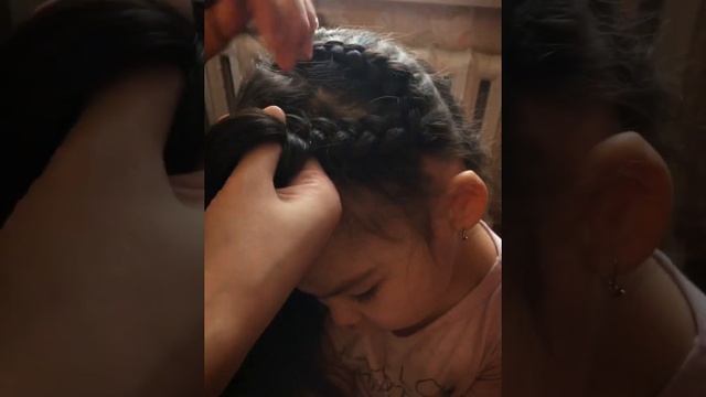 Лёгкая прическа для школы и садика. Косички. Плетение. Прически. Лёгкая прическа. смотреть онлайн