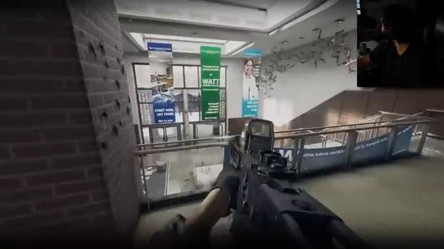 Swatting a School... смотреть онлайн