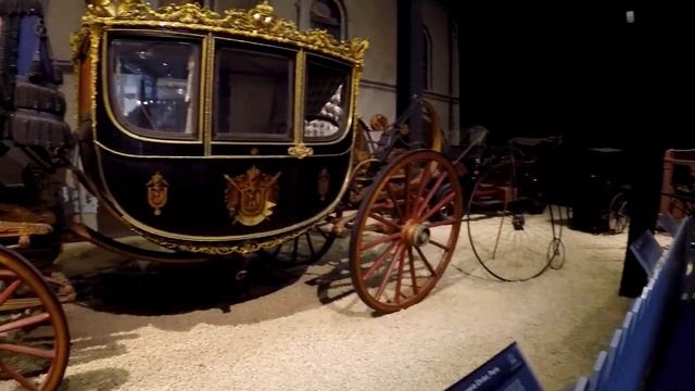 AutoWorld Car Museum Brussels смотреть онлайн