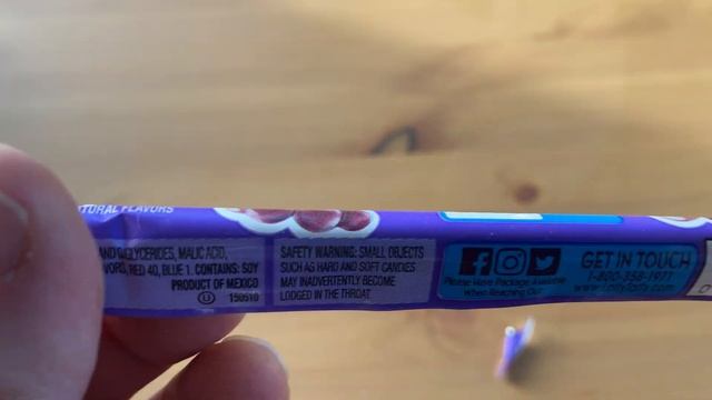 Laffy Taffy Rope Grape Flavor смотреть онлайн