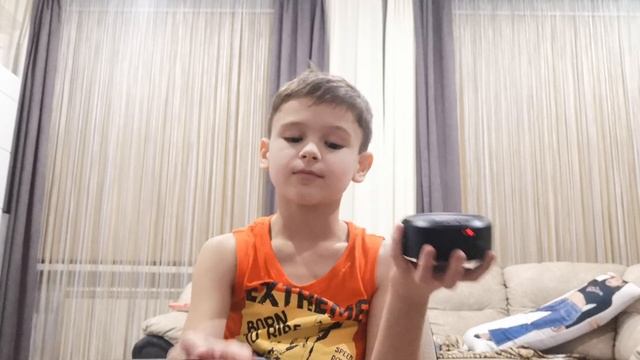 обзор на умную колонку Алису И что она умеет смотреть онлайн