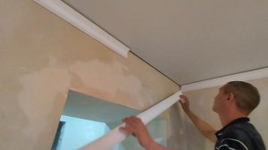 Как поклеить галтели с RGB подсветкой.