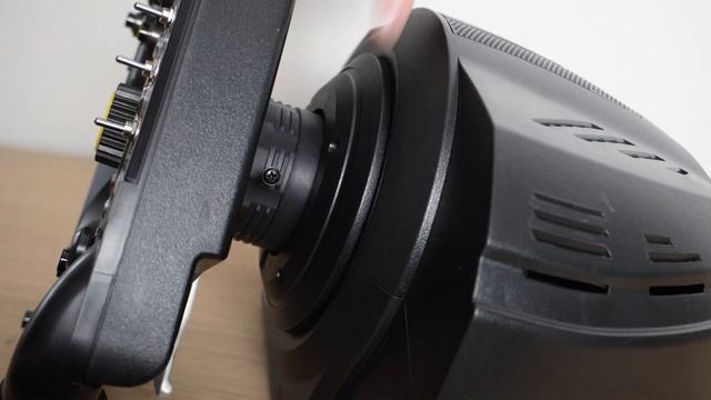 How to mount racing wheel on Thrustmaster T300 RS Servo Base смотреть онлайн