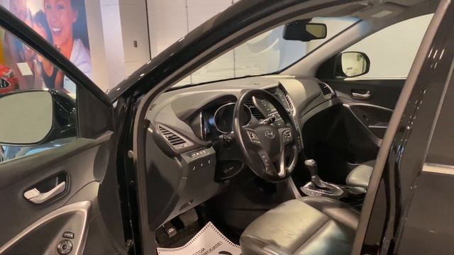 Обзор HYUNDAI SANTA FE 2015 года с пробегом 88 000км. от автосалона Урус Эксперт. смотреть онлайн