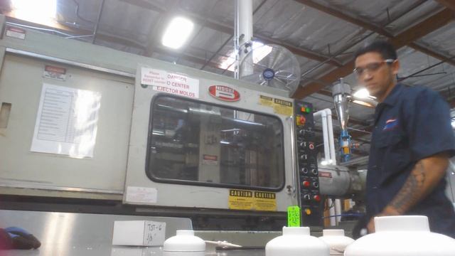 World's best machine operator in action смотреть онлайн