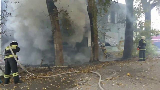 Год экологии в России. Горит дом в Томске. HD смотреть онлайн