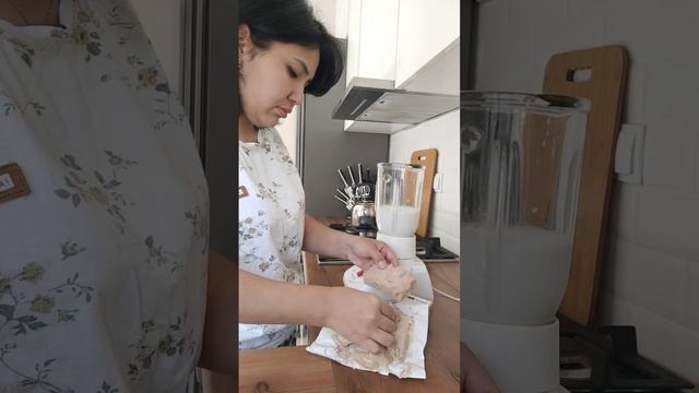 как поднять себе настроение с утра.готовим вкусный коктейль смотреть онлайн