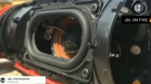 жёсткие басы JBL