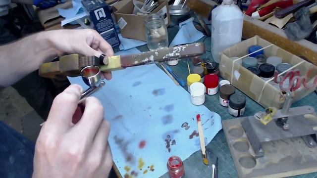 How to Paint Foam Props to Look Rusty - Prop: Live from the Shop смотреть онлайн