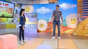 С добрым утром, малыши! - Юная певица Николь Короли в гостях у Хрюши