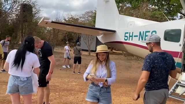 Уже Приземлились В Парк силюз в танзании чтобы на животных посмотрит￼ смотреть онлайн