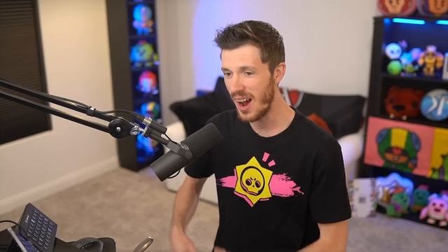Eating ??? Until I Unbox Sam! | HOW MANY BOXES?! смотреть онлайн
