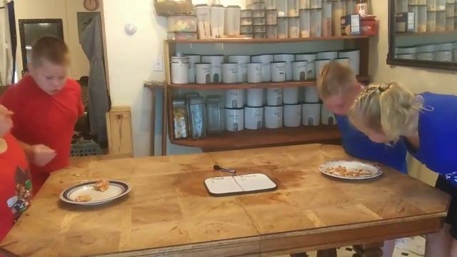 SIBLING WAR (challenge to see who is the best) смотреть онлайн