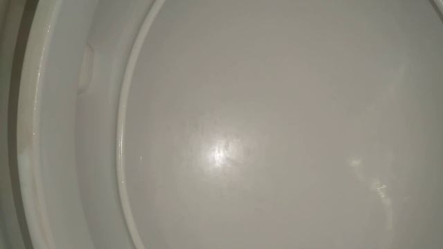 Камера в закрытой унитазе смотреть онлайн