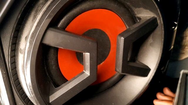 LG CK43 LowBassFrequency test смотреть онлайн