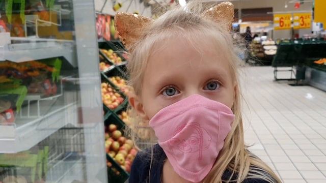 В зоо магазине / Zara / Покупки косметики смотреть онлайн