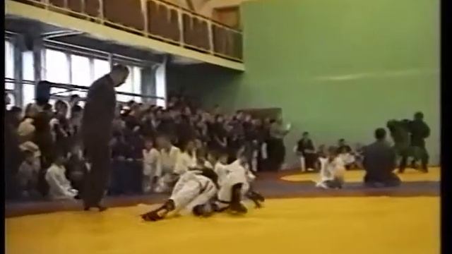 2000 Мегион Турнир по АРБ смотреть онлайн