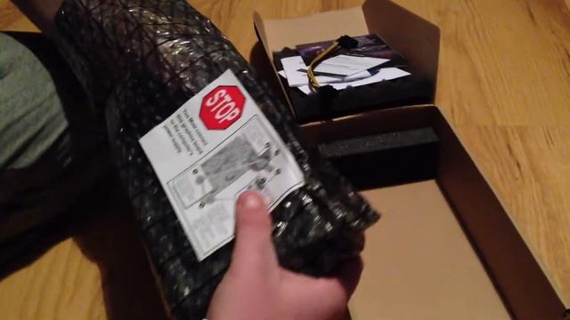 ATI Radeon HD 7770 Vapor-X 1GB DDR5 - Unboxing смотреть онлайн