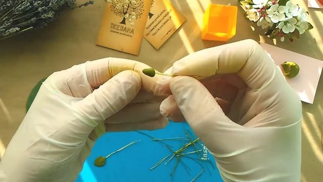 Листик розы из полимерной глины Fimo. Часть 1 смотреть онлайн