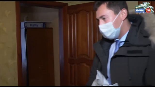 «С новым годом, ветераны!»: депутаты, промышленники и руководство Ельца присоединились смотреть онлайн