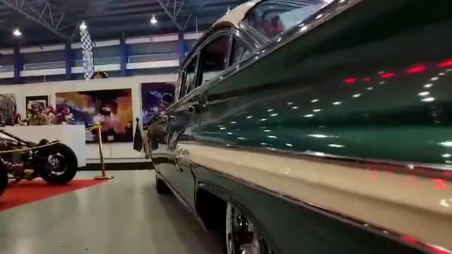 1960 Chevrolet Impala смотреть онлайн