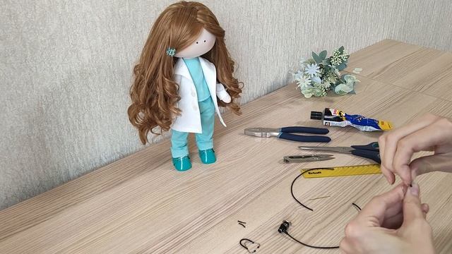 Стетоскоп для куклы-доктора своими руками за 5 минут смотреть онлайн